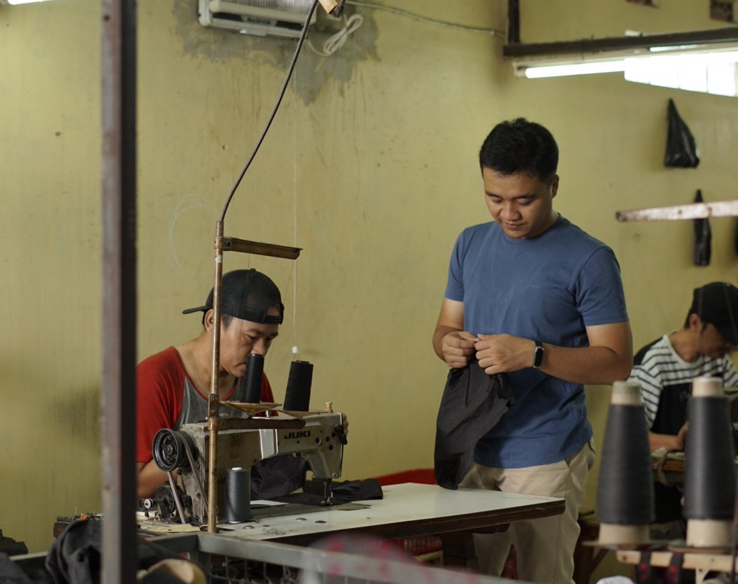 Java Seven: Jatuh Bangun Roni Irawan Berbisnis di Bidang Home Industri Bandung 1 Roni Irawan Java Seven