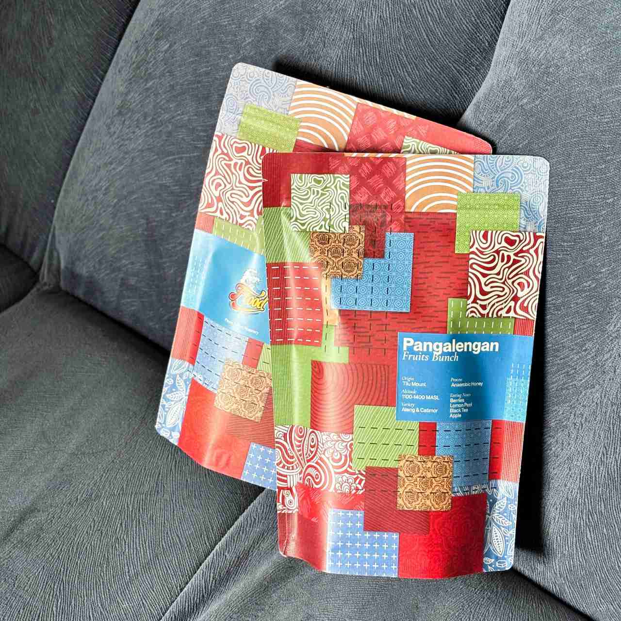 Menemukan Makna di Setiap Seduhan: Elvari Hutomo Menjadikan Kopi sebagai Medium Tumbuh Bersama 1 Menemukan Makna di Setiap Seduhan: Elvari Hutomo Menjadikan Kopi sebagai Medium Tumbuh Bersama