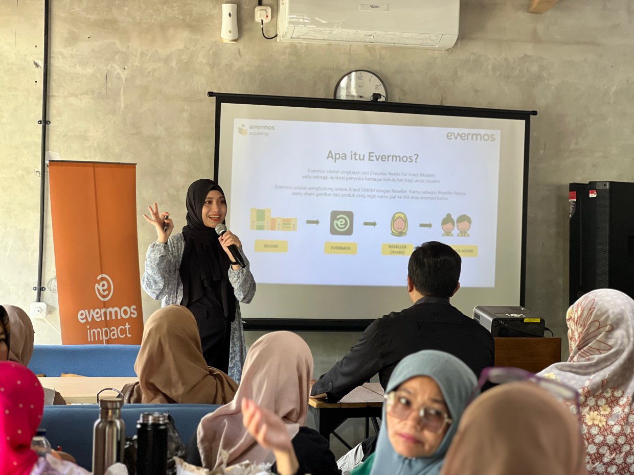 Mudah Tambah Cuan dari Rumah: Kolaborasi Evermos dan DigitalMama Dukung Ibu-Ibu Berdaya Secara Digital 1 Mudah Tambah Cuan dari Rumah: Kolaborasi Evermos dan DigitalMama Dukung Ibu-Ibu Berdaya Secara Digital