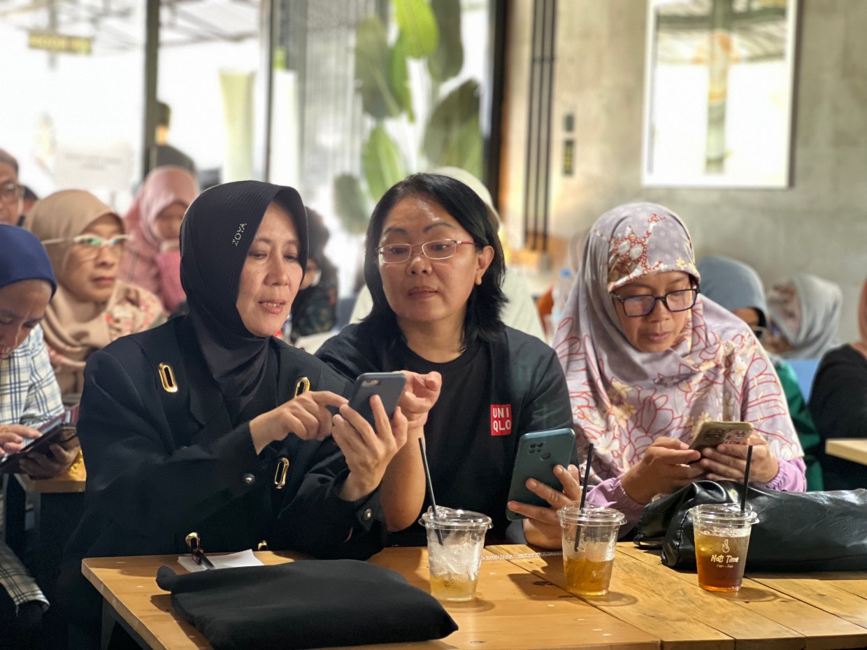 Mudah Tambah Cuan dari Rumah: Kolaborasi Evermos dan DigitalMama Dukung Ibu-Ibu Berdaya Secara Digital 2 Mudah Tambah Cuan dari Rumah: Kolaborasi Evermos dan DigitalMama Dukung Ibu-Ibu Berdaya Secara Digital
