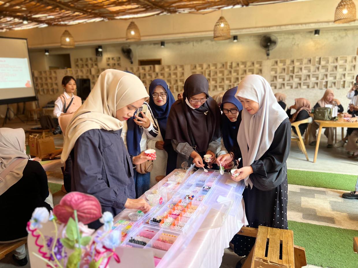 Nebeng Kopdar Vol. 32: Membangun Kreativitas dan Keakraban Komunitas Bersama Reseller Evermos Garut 2 Nebeng Kopdar Vol. 32: Membangun Kreativitas dan Keakraban Komunitas Bersama Reseller Evermos Garut