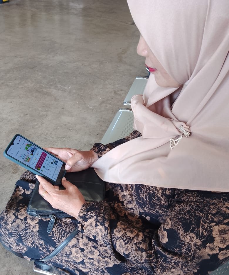 Bangkit Bersama Komunitas: Rina Erdiyani, Reseller dari Brebes yang Temukan Semangat Baru Lewat Evermos