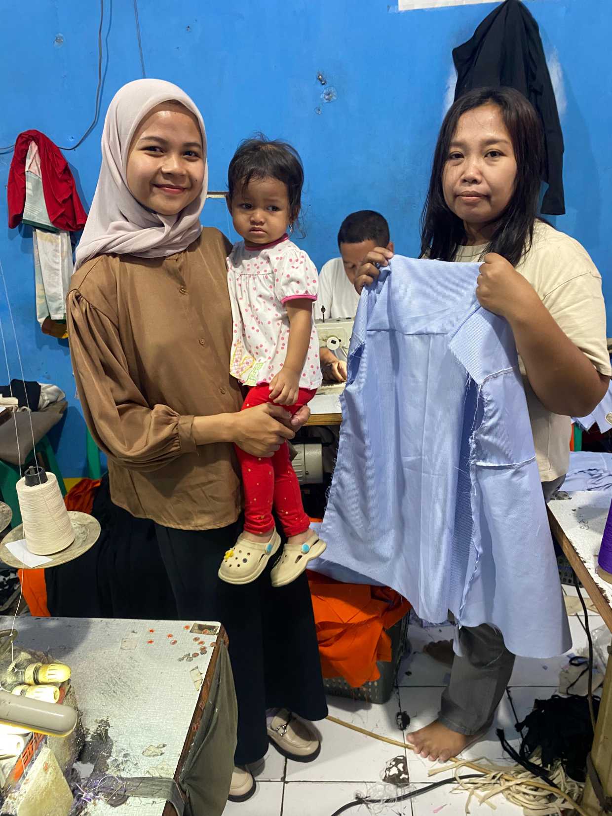 Dari Reseller Jadi Brand Fashion Mandiri: Kisah Lusianasae yang Menginspirasi UMKM Indonesia 2 Dari Reseller Jadi Brand Fashion Mandiri: Kisah Lusianasae yang Menginspirasi UMKM Indonesia