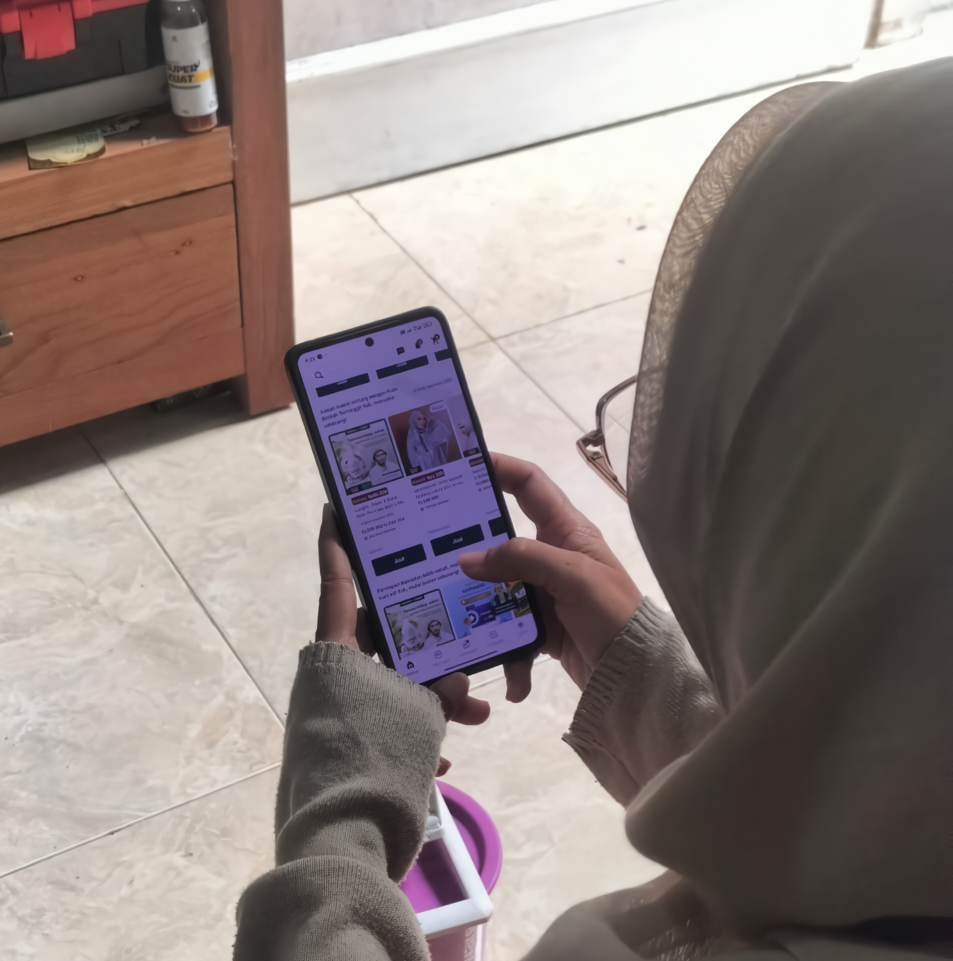 Dari Modal Arisan hingga Bertahan Lima Tahun Bersama Evermos, Perjalanan Pemberdayaan Rio Andriana di Jogja 1 Dari Modal Arisan hingga Bertahan Lima Tahun Bersama Evermos, Perjalanan Pemberdayaan Rio Andriana di Jogja