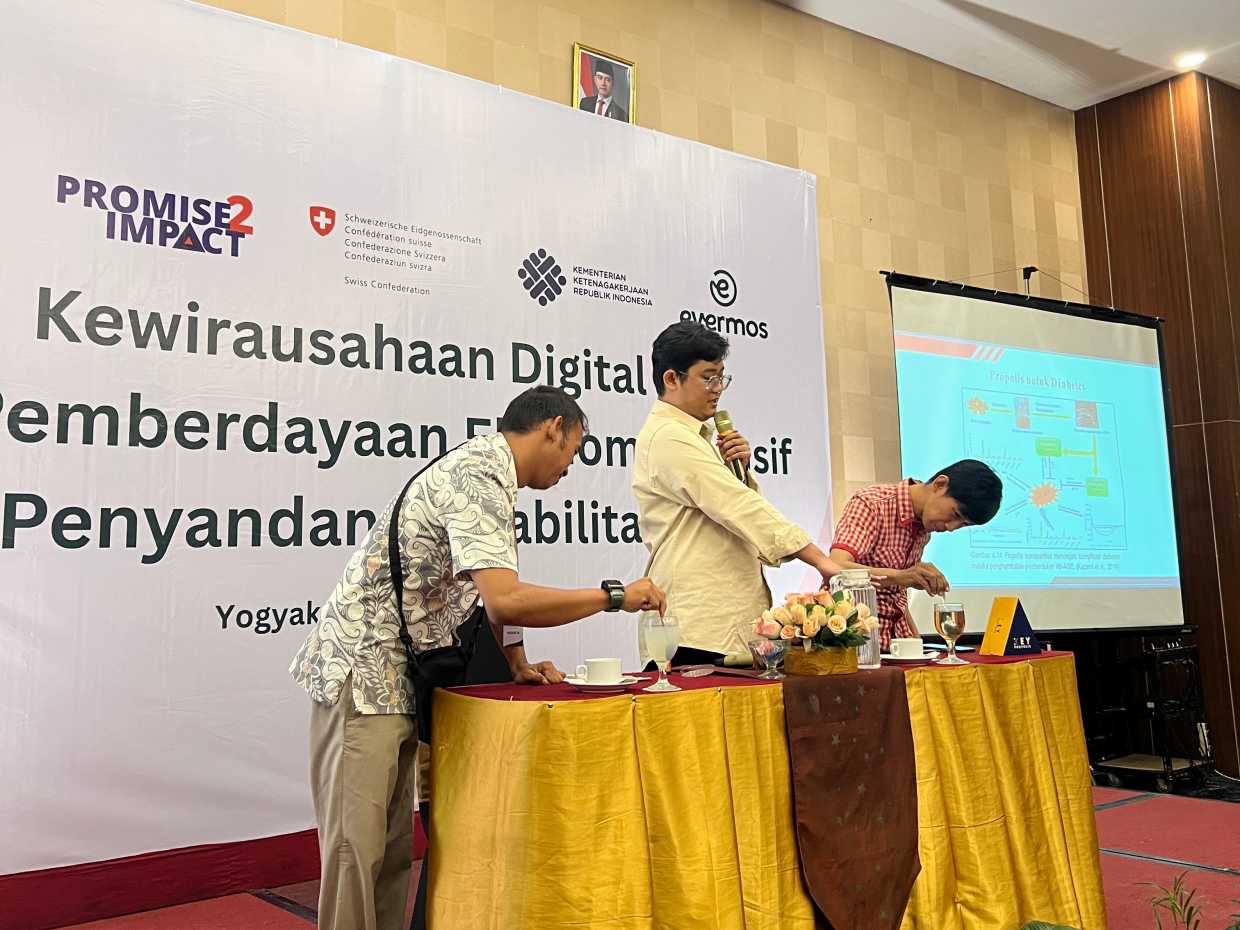 Tanpa Batas, Penuh Peluang: Evermos dan ILO Perkuat Kewirausahaan Digital Penyandang Disabilitas di Yogyakarta 1 Tanpa Batas, Penuh Peluang: Evermos dan ILO Perkuat Kewirausahaan Digital Penyandang Disabilitas di Yogyakarta