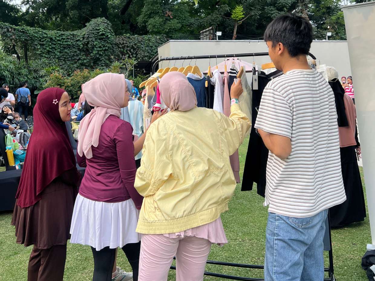 Bergerak Bersama, Saling Menguatkan: Evermos Impact dan Ibu2Ngabring Dorong Pemberdayaan Perempuan melalui Zumba 3 Bergerak Bersama, Saling Menguatkan: Evermos Impact dan Ibu2Ngabring Dorong Pemberdayaan Perempuan melalui Zumba